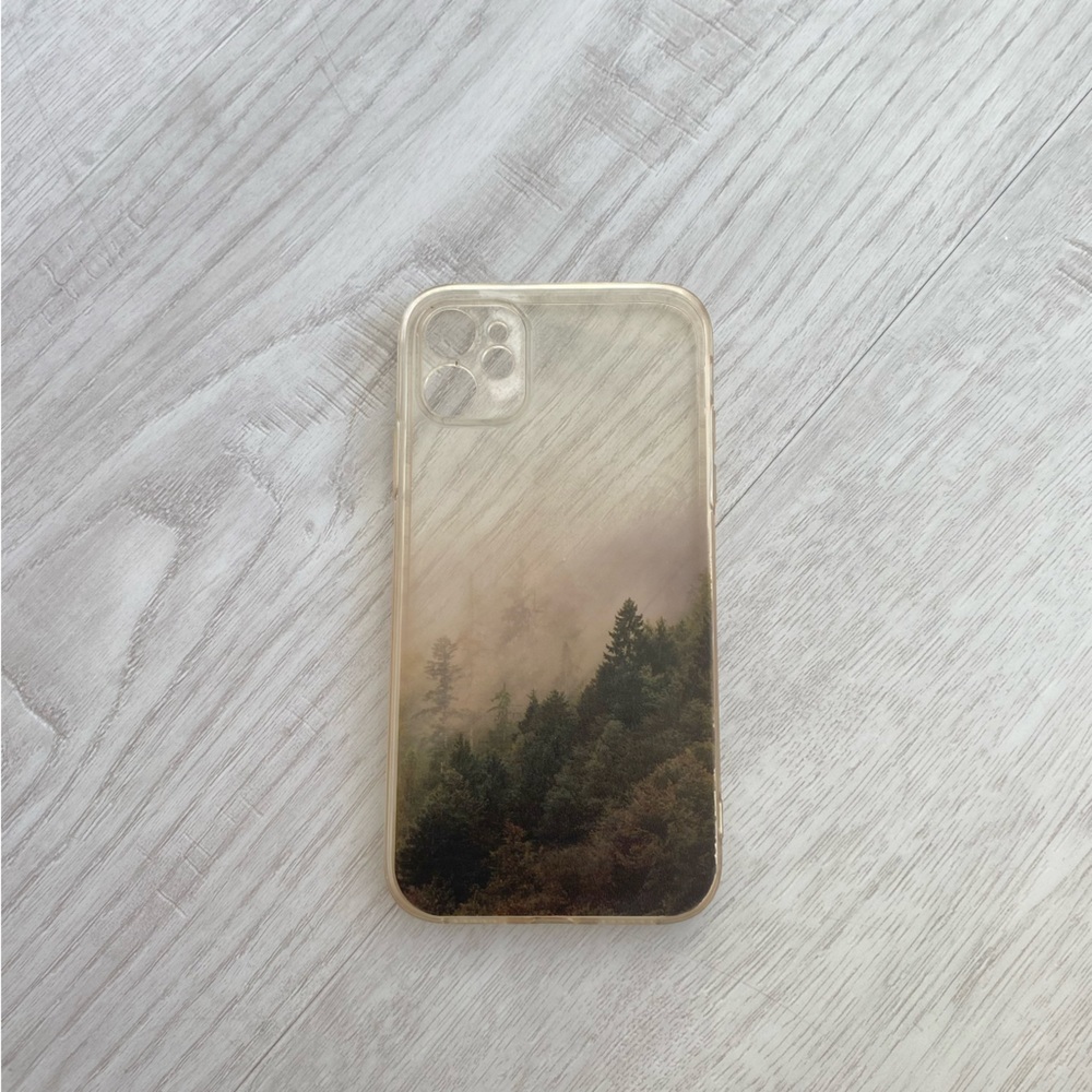 5/$15 Iphone 11 Silicone Phone Case Clear with Mountains and Trees